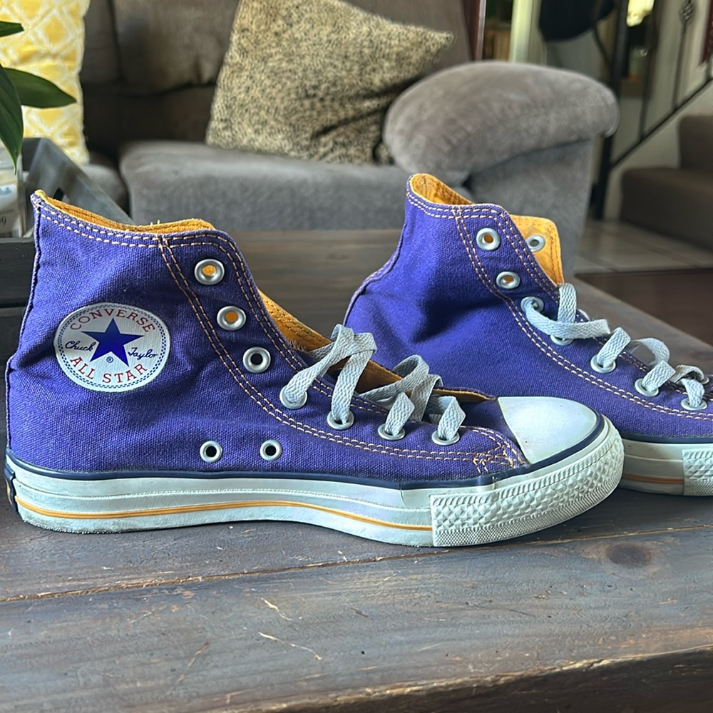 💜💛 converse